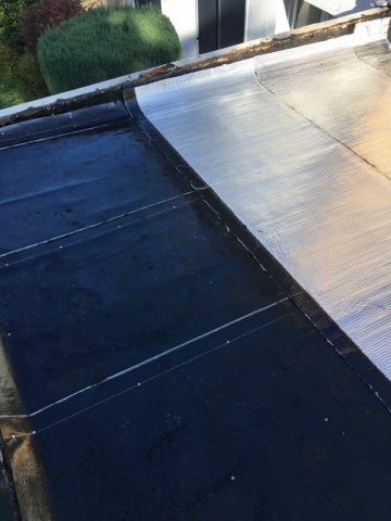 Rénovation d'étanchéité de toiture de maison par couvreur à Livry-Gargan